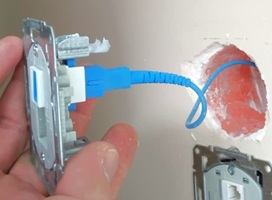 Mavi Fiber bağlı data prizi